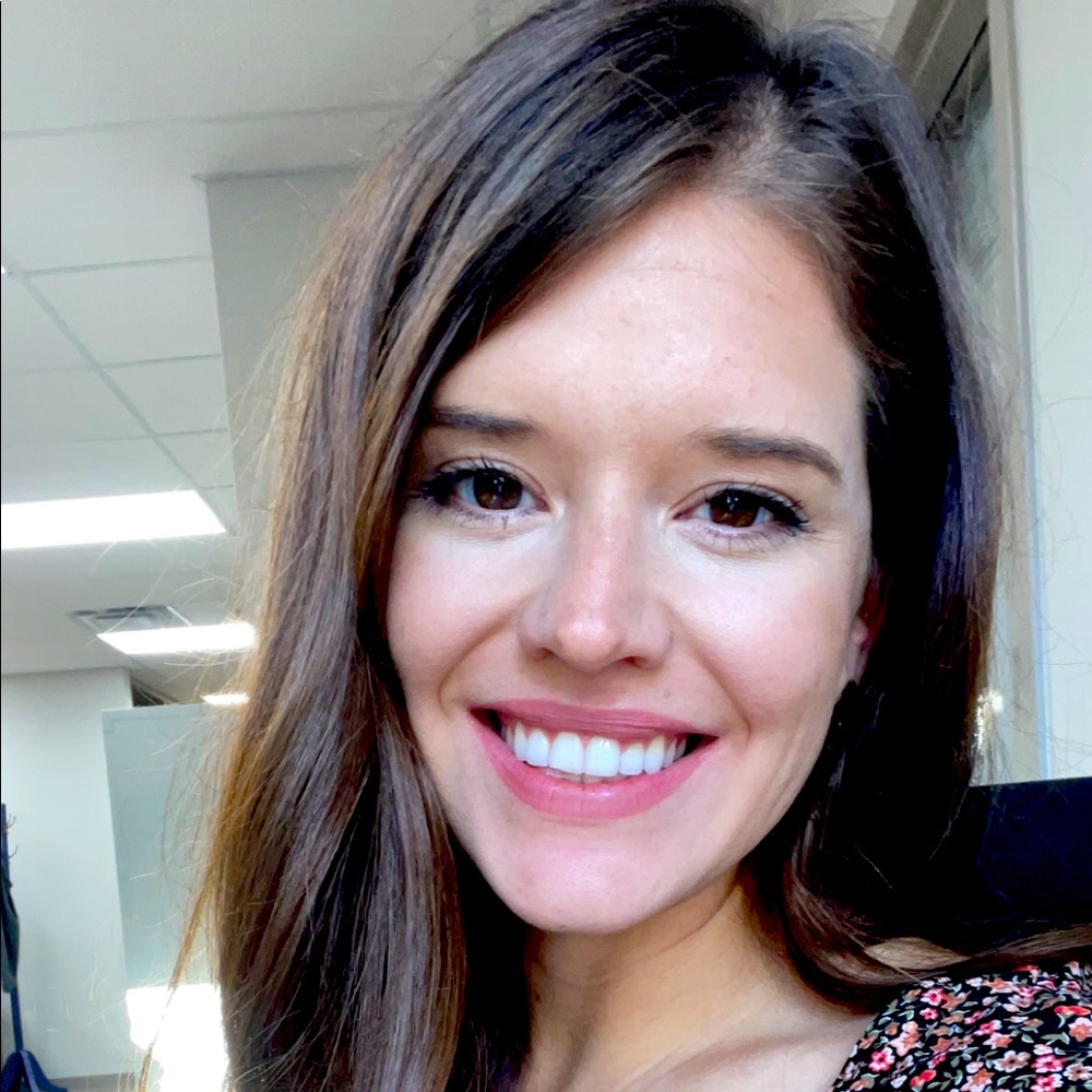 Meet your Posher, Brittnie